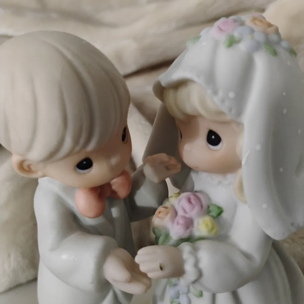 Romantic Wedding Cake Topper Figurine